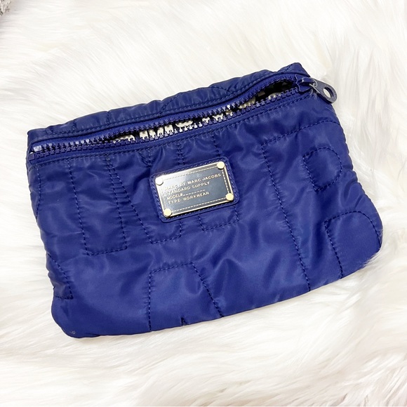 ✨Sold✨Marc by Marc Jacobs • Quilted Nylon Cosmetic Bag - Picture 8 of 8